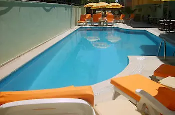 Ξενοδοχείο Sava